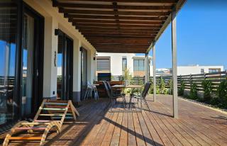 3-Bedroom Villa in Lozenets, Burgas, Bulgaria - Lozenets - 8