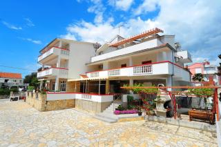 Apartments Rasin - Pakoštane - 4