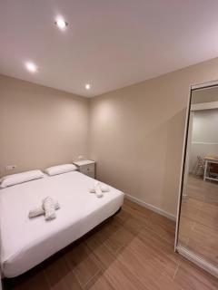 MAB1 - Apartamento a pie de calle con terraza privada - Barcellona - 3