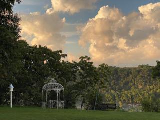 The Bears Den at La Soledad - Harpers Ferry - 6