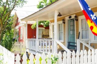 Chic Studio Retreat in the Heart of Lafayette - 0