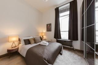 Amazing warehouse conversion apartment in Chiswick - Londres - 3