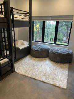Park city Pines retreat sleeps 22! - Park City - 8