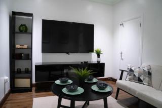Modern, Cozy 3-bed House in London perfect for families, contractors and groups! - Londra - 7