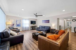 Spacious Family Home very close to ARK - Williamstown - 9