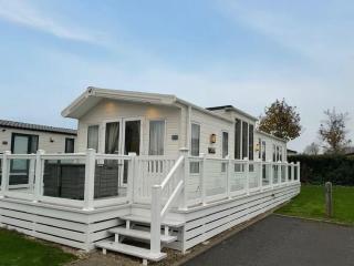 Reed Meadow Lodge - Hoburne Holiday Park - by MaisonPro - 8