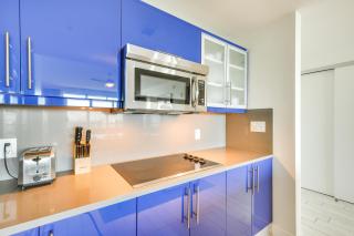 Modern Condo Walk to Fort Lauderdale Beaches! - Fort Lauderdale - 3