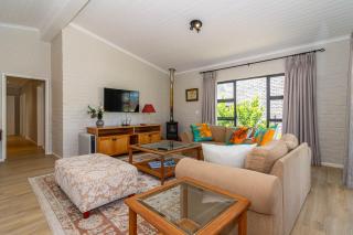 SeaB by Top Destinations Rentals - Hermanus - 8