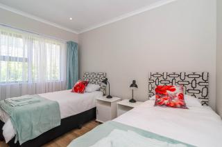 SeaB by Top Destinations Rentals - Hermanus - 3