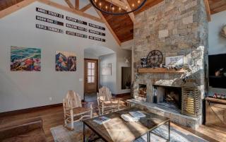 Spectacular Ski In Hideaway Hot Tub - Views - Bbq - 2