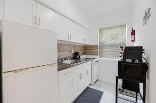 1br Vacation Home Minutes From Brickell - 1