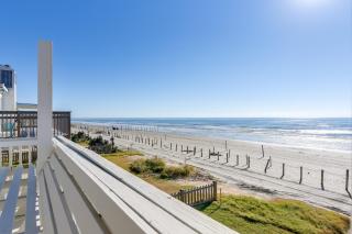 Oceanfront Home with Deck and Views in Galveston! - 0