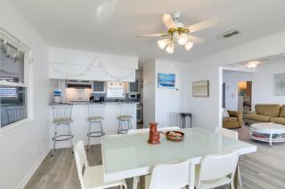 Oceanfront Home with Deck and Views in Galveston! - 2