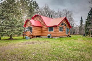 40-Acre, Off-Grid Wakefield Retreat with Gas Grill! - Wakefield - 8