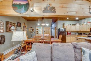 40-Acre, Off-Grid Wakefield Retreat with Gas Grill! - Wakefield - 5