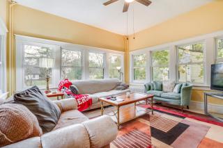 Eau Claire Retreat Close to Chippewa Riverfront! - Eau Claire - 9
