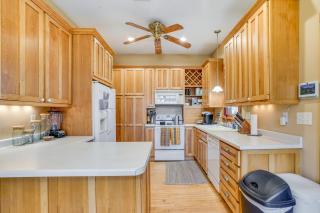 Eau Claire Retreat Close to Chippewa Riverfront! - Eau Claire - 8