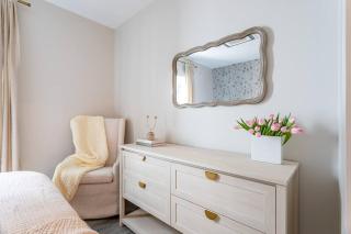 DTWN Yale Wooster Square Laundry - 6