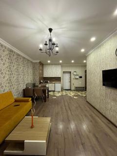 Luxury Apartment in Grand Hayat Complex - Baku - 0