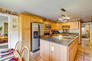 Darrington Home on River with Mountain Views - - 9