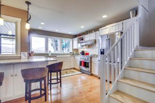 Waterfront Lake Webb Cabin Rental with Dock and Views! - - 2