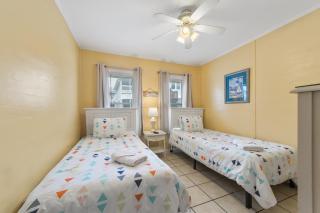 The 19th Hole -5 Bdr Slps 10 Golf Beach Heated Pool Extended Winter Stay Welcome!!! - Myrtle Beach - 2