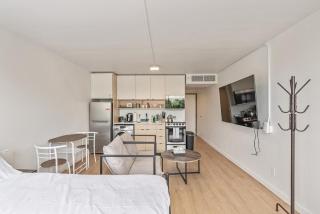 Downtown Studio - Gym - Parking - PetsOK - Salt Lake City - 3
