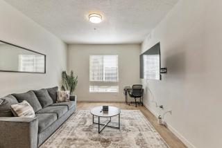 Mins to Downtown Draper - King Size Bed - Hot tub - Draper - 4