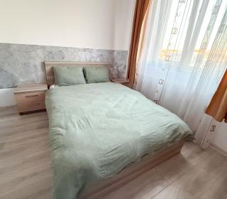 Warmy & Modern 2 Room Apartment, AB Homes - Central, Close to Palas & Iulius Mall - Elevator - Factura - Iaşi - 2