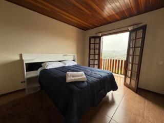 Casa para até 8 pessoas com fácil acesso à pontos turísticos - Campos do Jordão - 2
