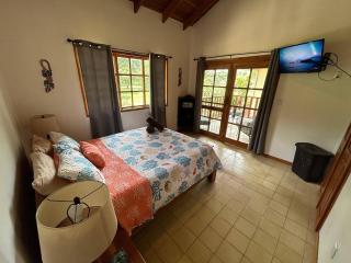 Casa Dominical, Beachfront And Fully Equipped - Dominical - 3