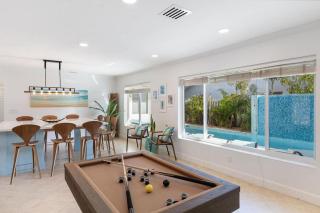 Walking from the beach 3Br Villa - 7