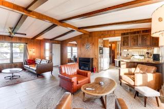 6 Mi to Balanced Rock Park Home in Castleford - Buhl - 5