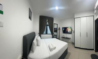 Desaru Johor Dhancell Executive Homestay 8 Pax Netflix Wifi - Desaru - 8