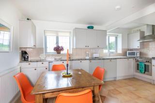 Cotswold Stable Cottage - 1