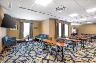 Best Western PLUS University Park Inn & Suites - State College - 2