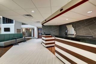 Drury Inn & Suites Cape Girardeau - Cape Girardeau - 4