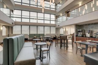 Drury Inn & Suites Cape Girardeau - Cape Girardeau - 1