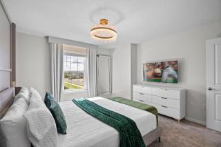 7 Bedrooms 55 Bathrooms Windsor Cay16200Sk - 2