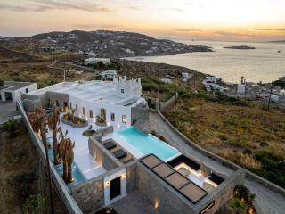 Soothing holiday home with outdoor hot tub - Ios Chora - 9