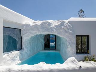 Soothing holiday home with outdoor hot tub - Ios Chora - 2