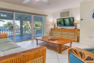 2nd Floor Duplex on Gated Bayfront Property apts - Islamorada - 7