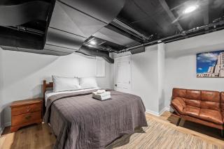 The Walnut Suites - The Onyx Suite - 9