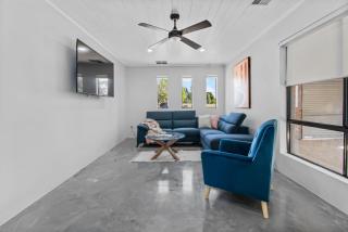 Telopea - Contemporary & Refined Sophistication - Lake Albert - 4