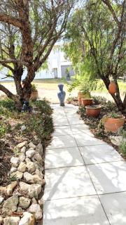 Hilltop Riverview Retreat - Clayton Bay - 3