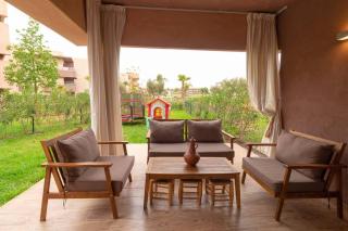 Peaceful apartment with a garden - 0