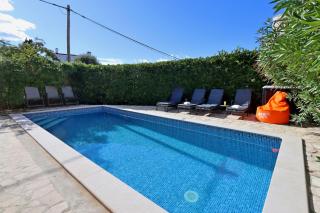 Family friendly house with a swimming pool nska, Krk - 23499 - Malinska - 2