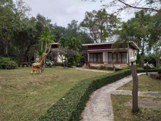 Raisubsomboon Resort - Ban Don Wan - 1