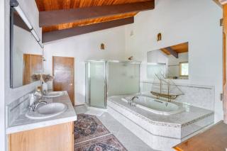 The Lodge at Highland Farms - 5