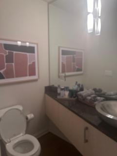 Resort Bed and Breakfast in the Penthouse - Cleveland - 4